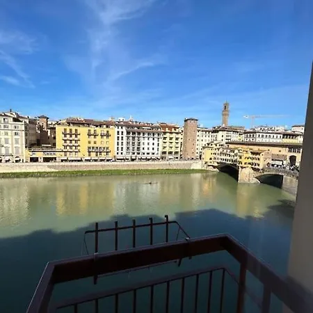 Ponte Vecchio View Apartment By Florencehospitality Com Extérieur photo