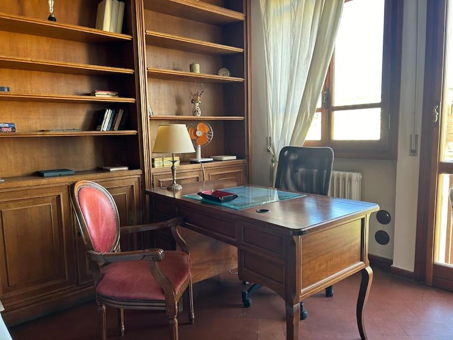 Ponte Vecchio View By Florencehospitality Com Appartement *